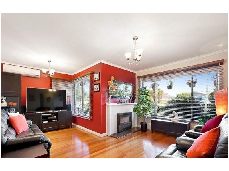 22 Lynne Street, Lalor VIC 3075