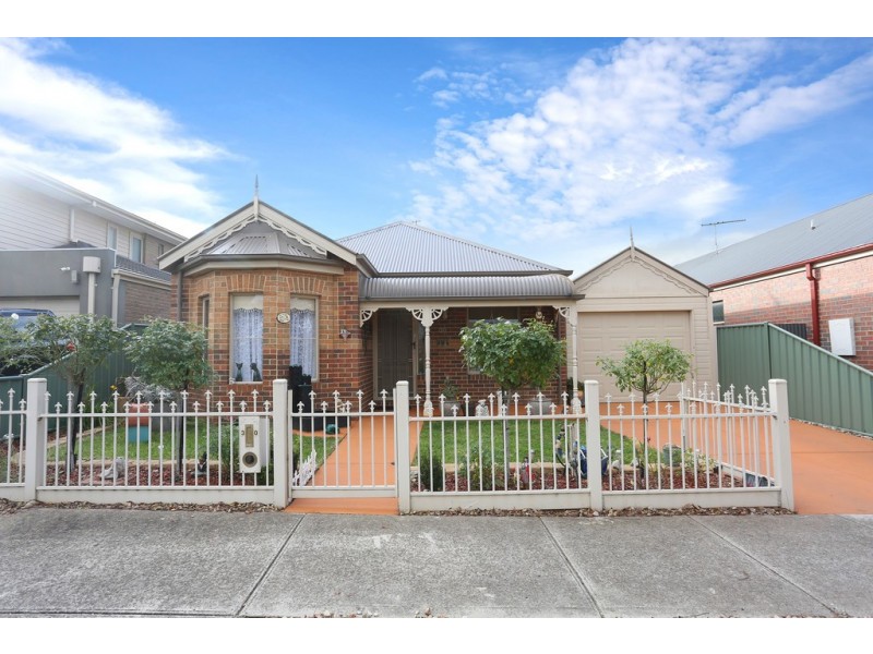 30 Beckett Way, Craigieburn VIC 3064