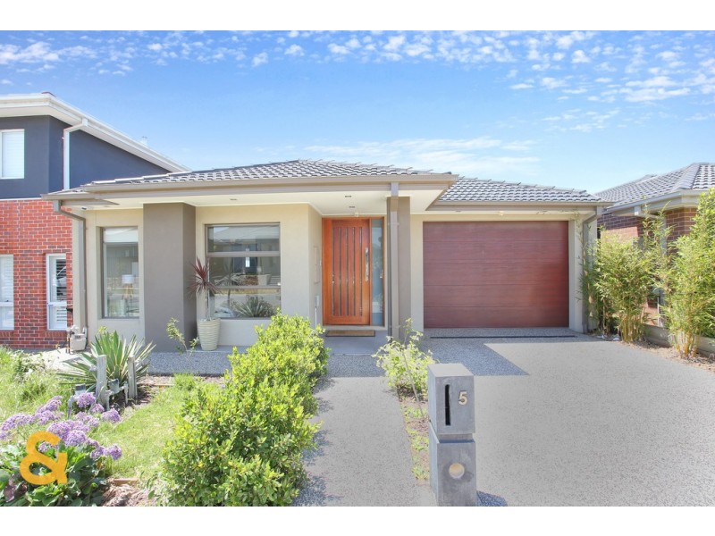 5 Braveheart Road, Craigieburn VIC 3064