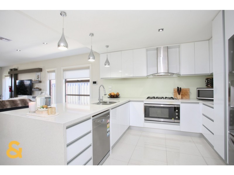 5 Braveheart Road, Craigieburn VIC 3064