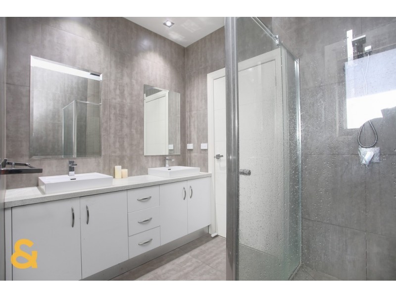 5 Braveheart Road, Craigieburn VIC 3064