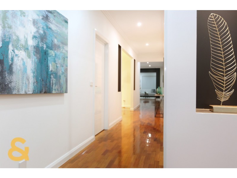 88 Lakeside Drive, Roxburgh Park VIC 3064