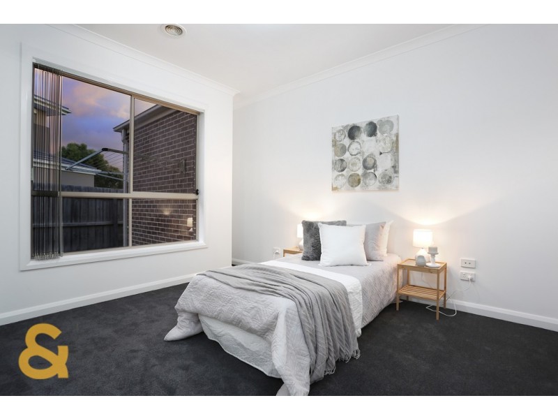 88 Lakeside Drive, Roxburgh Park VIC 3064