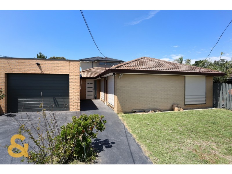 20 Woodburn Crescent, Meadow Heights VIC 3048