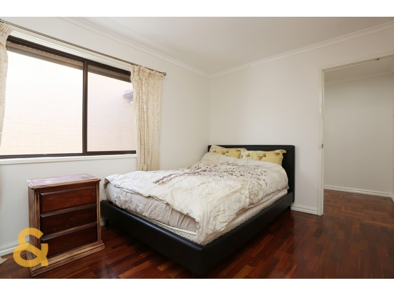 20 Woodburn Crescent, Meadow Heights VIC 3048