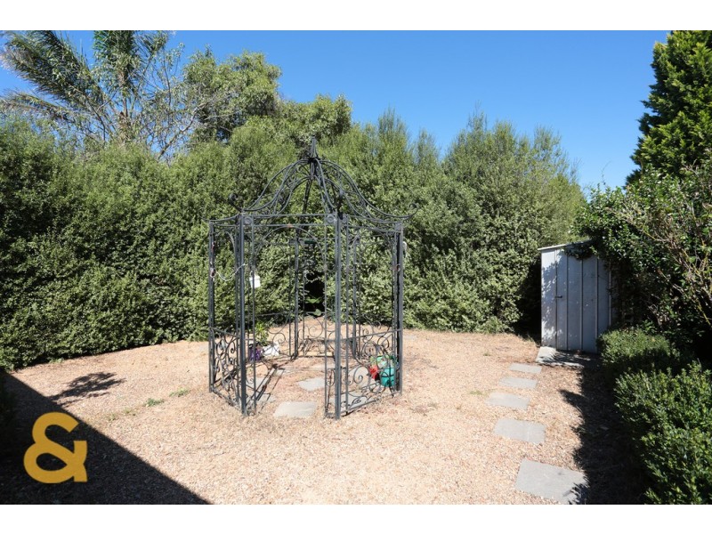 9 Parker Court, Roxburgh Park VIC 3064