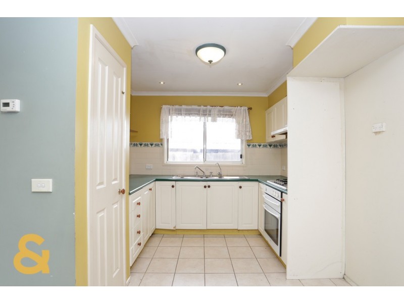 39 St Clair Boulevard, Roxburgh Park VIC 3064