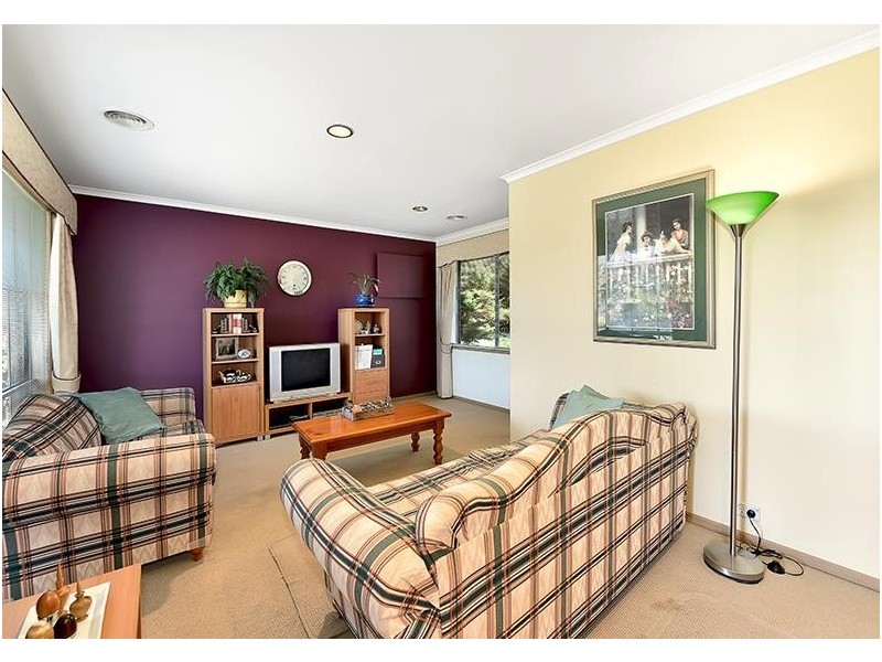 1 Lincolne crescent, Roxburgh Park VIC 3064
