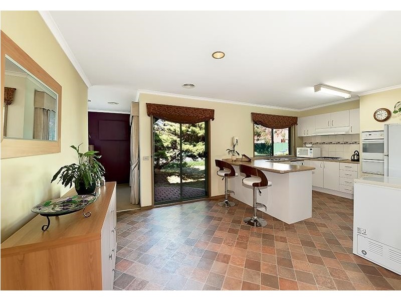1 Lincolne crescent, Roxburgh Park VIC 3064