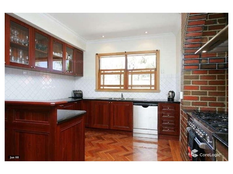 39 Rostron Way, Roxburgh Park VIC 3064