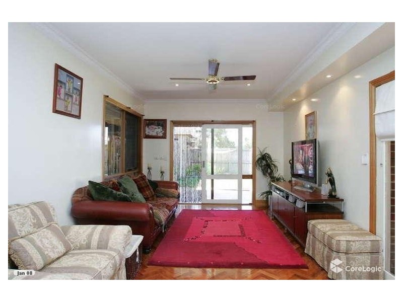 39 Rostron Way, Roxburgh Park VIC 3064