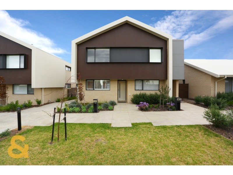 5 Mezzo Walk, Greenvale VIC 3059