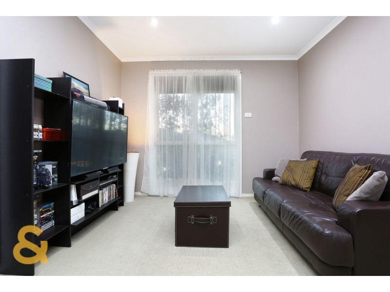 1 Almands Avenue, Roxburgh Park VIC 3064
