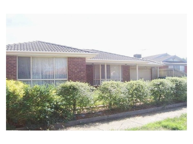 9 Lincolne Crescent, Roxburgh Park VIC 3064