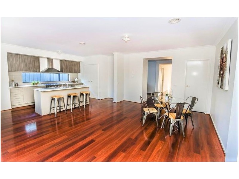 30 Jonesfield Street, Craigieburn VIC 3064
