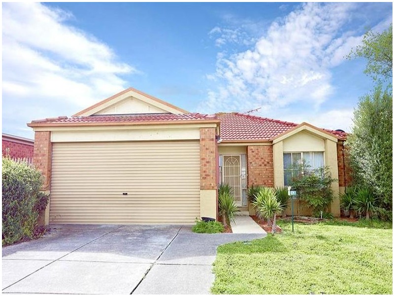 13 Morgan Court, Roxburgh Park VIC 3064