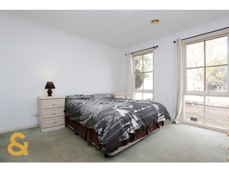 9 Mensa Court, Roxburgh Park VIC 3064