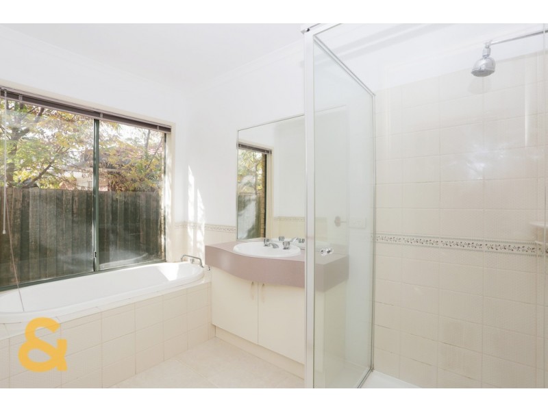 9 Mensa Court, Roxburgh Park VIC 3064