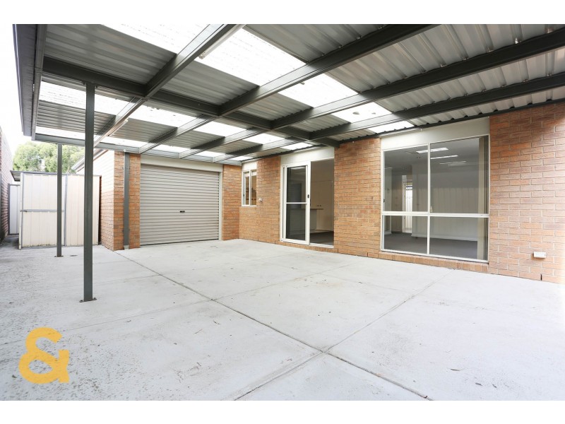 9 Corona Place, Roxburgh Park VIC 3064