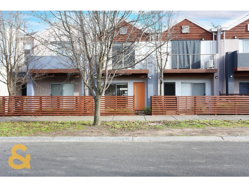 5/8 Moresby Court, Craigieburn VIC 3064
