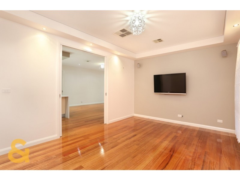 66 Biltmore Crescent, Roxburgh Park VIC 3064