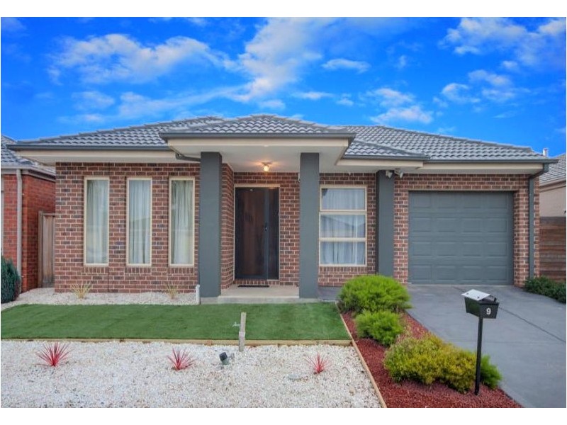 9 Corfu Avenue, Tarneit VIC 3029