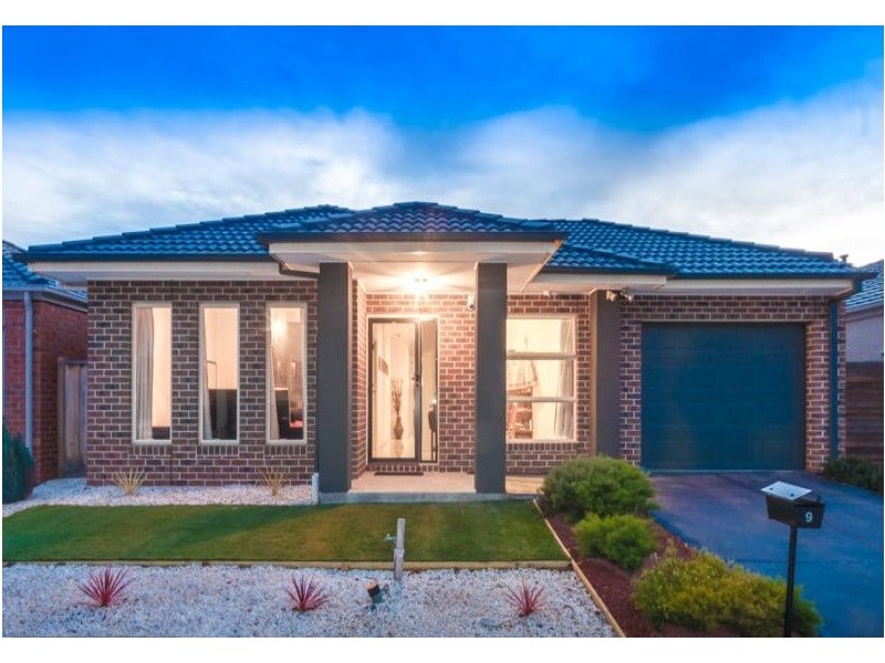 9 Corfu Avenue, Tarneit VIC 3029