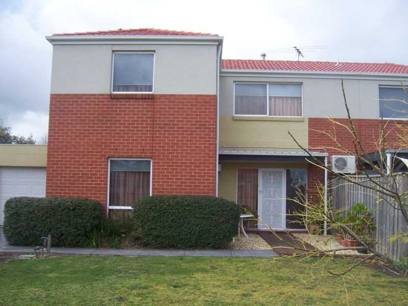 15  Brentwood Place, Roxburgh Park VIC 3064