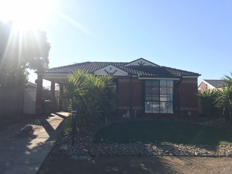 3 Dendy Court, Roxburgh Park VIC 3064