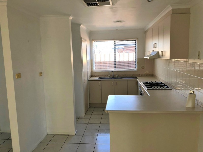 3 Dendy Court, Roxburgh Park VIC 3064