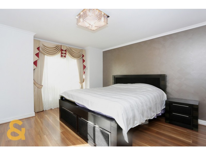 5 Treetop Close, Roxburgh Park VIC 3064