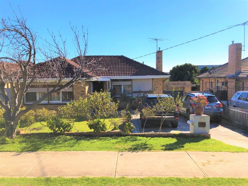 75 Augustine Terrace, Glenroy VIC 3046