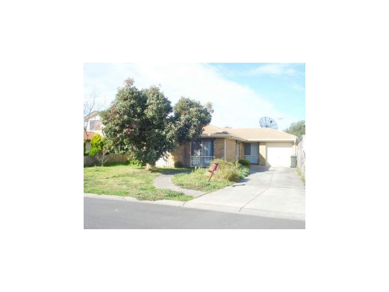 1  FOXTON PLACE, Roxburgh Park VIC 3064