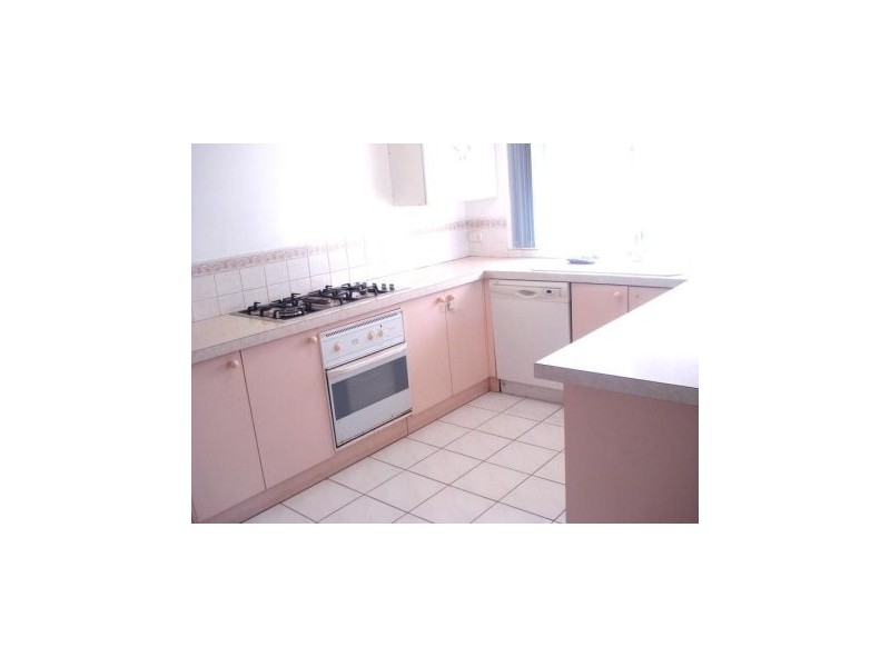 1  FOXTON PLACE, Roxburgh Park VIC 3064