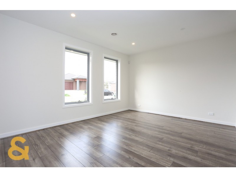 25 Hickory Road, Mickleham VIC 3064