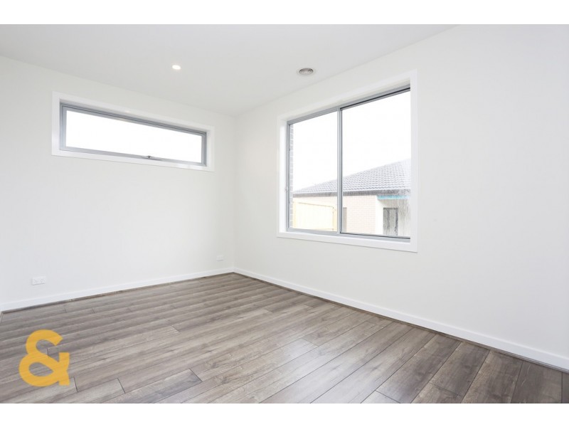 25 Hickory Road, Mickleham VIC 3064