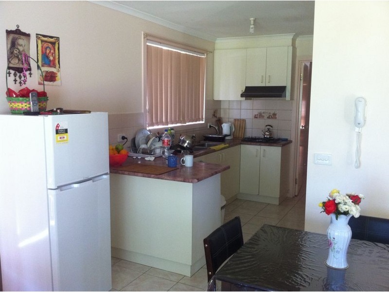 36 Rostron Way, Roxburgh Park VIC 3064