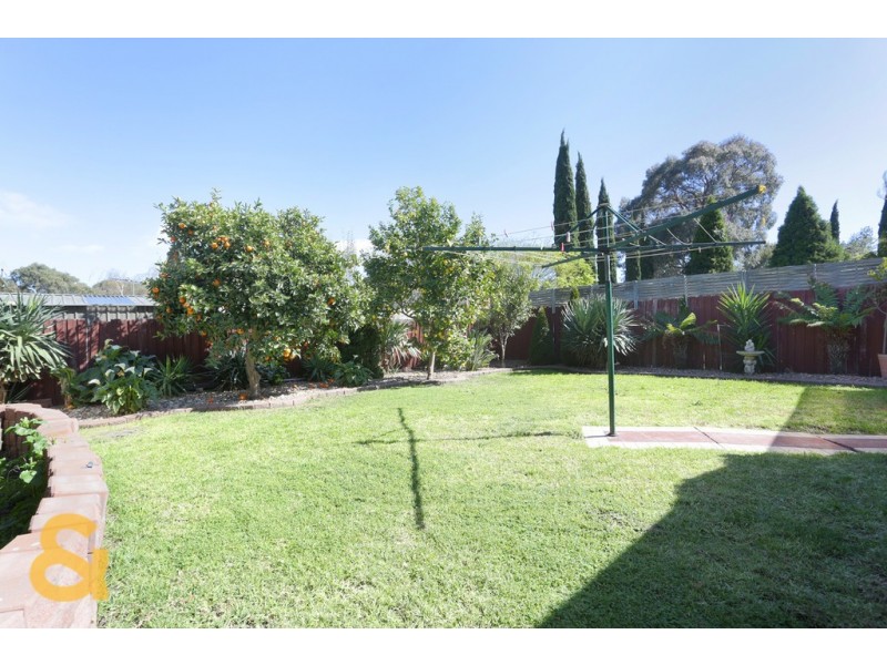 13 Parker Court, Roxburgh Park VIC 3064