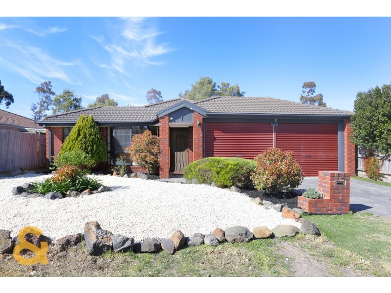 14 Gibney Close, Roxburgh Park VIC 3064