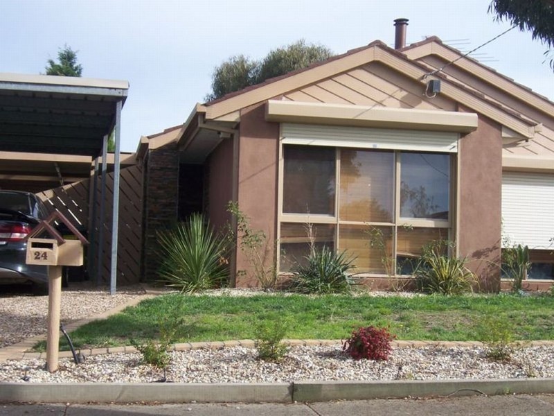 24 Northleigh Avenue, Craigieburn VIC 3064
