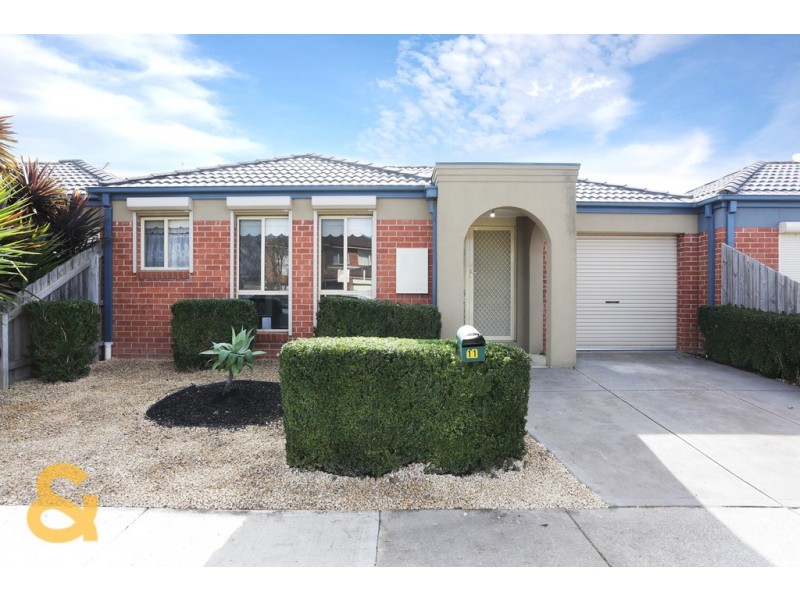 11 Severn Court, Roxburgh Park VIC 3064