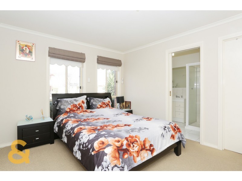 11 Severn Court, Roxburgh Park VIC 3064