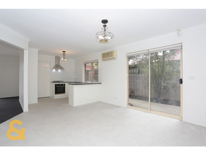 15 Thurmand Court, Roxburgh Park VIC 3064