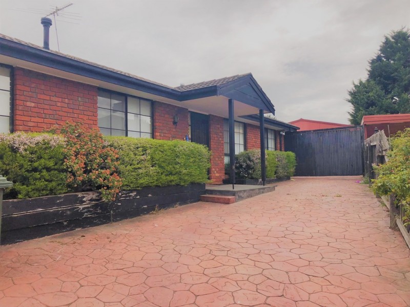 13 Belar Court, Meadow Heights VIC 3048