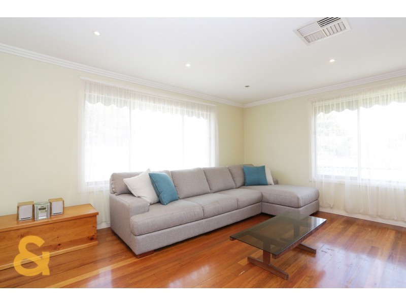 23 Gaynor Crescent, Gladstone Park VIC 3043