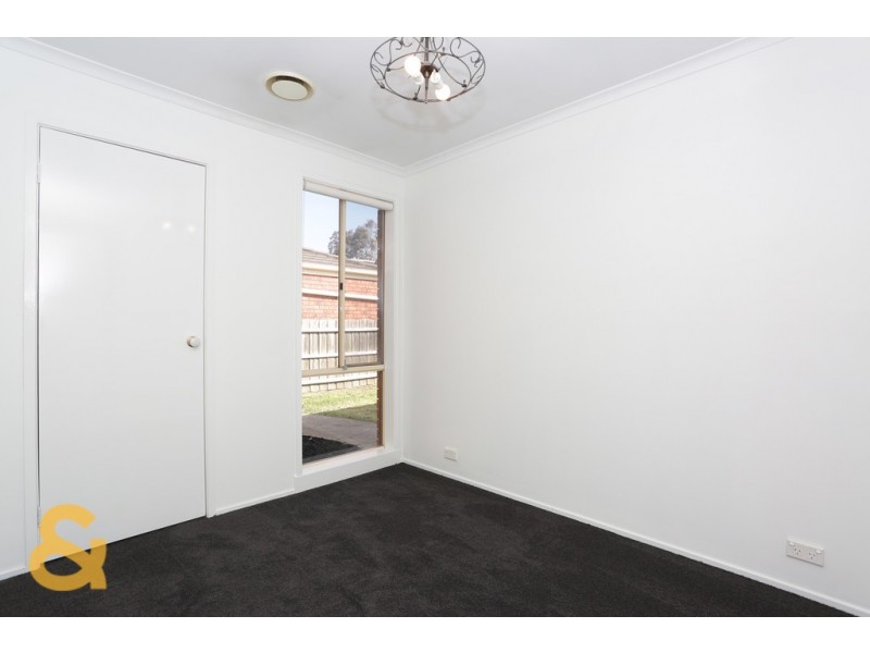 15 Thurmand Court, Roxburgh Park VIC 3064