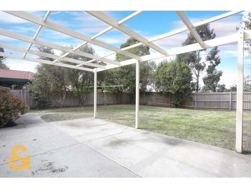 15 Thurmand Court, Roxburgh Park VIC 3064