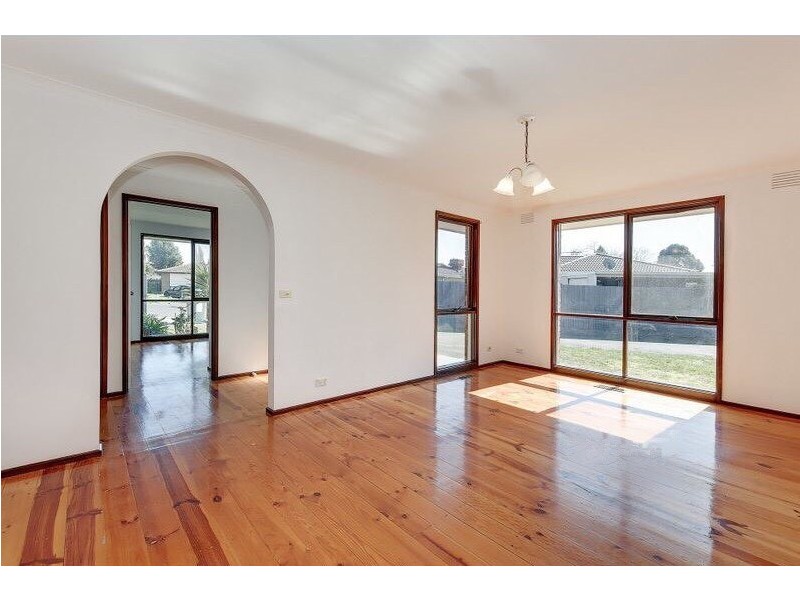 10 Bowes Place, Craigieburn VIC 3064
