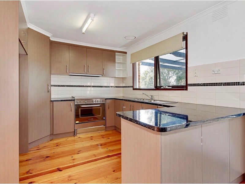 10 Bowes Place, Craigieburn VIC 3064