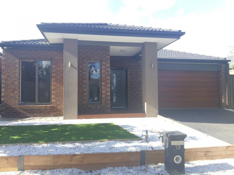 13 Eminence way, Craigieburn VIC 3064